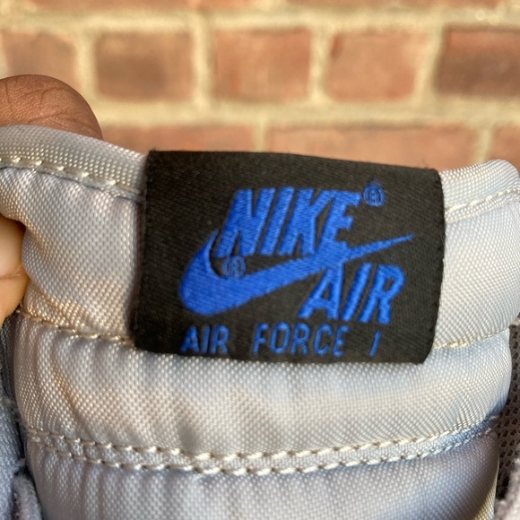 šŗWolf gray Nike Airforce 1s - Picture 5 of 8